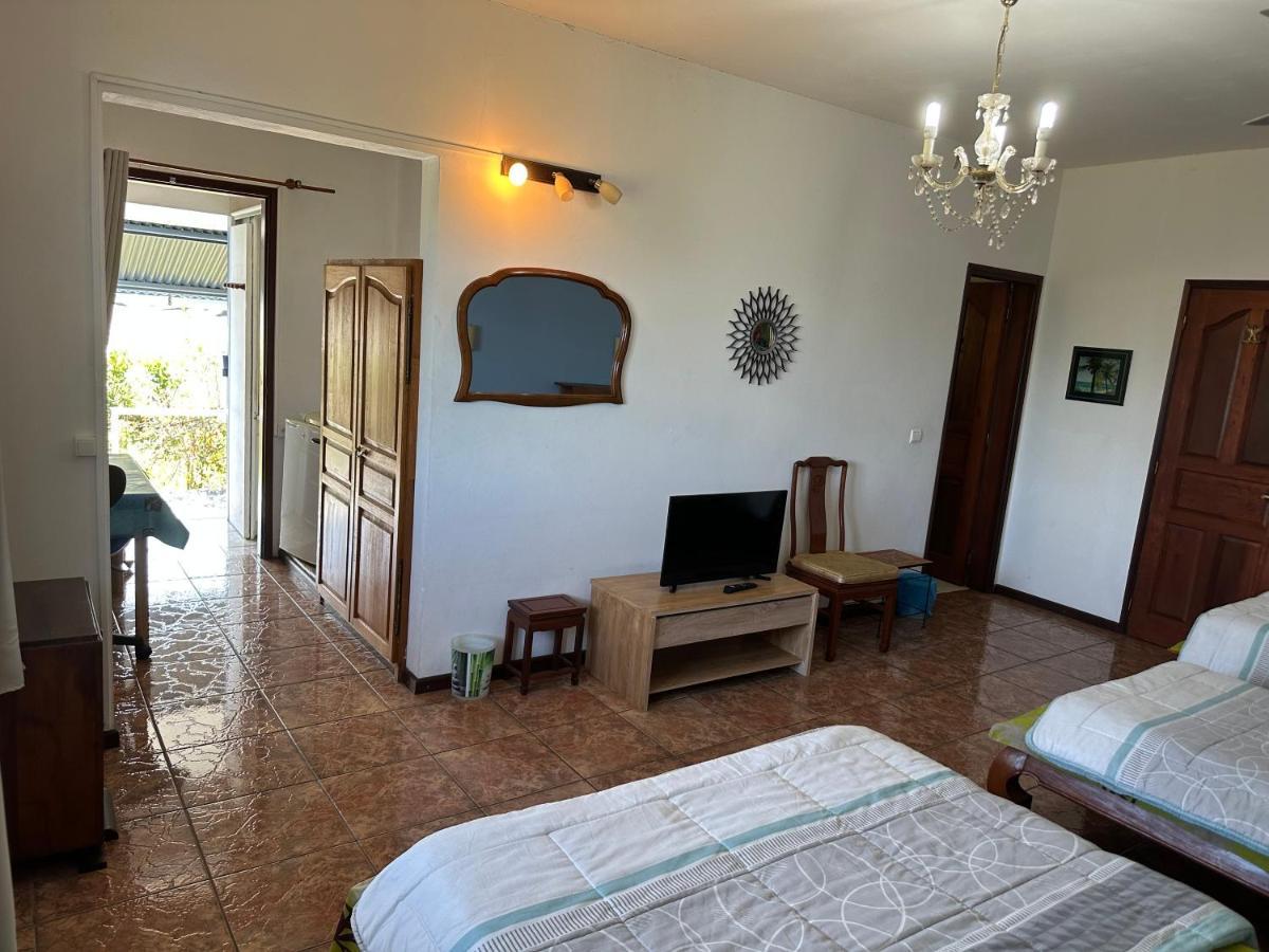 Zoiseaux Pays Bed & Breakfast Saint Pierre Exterior photo