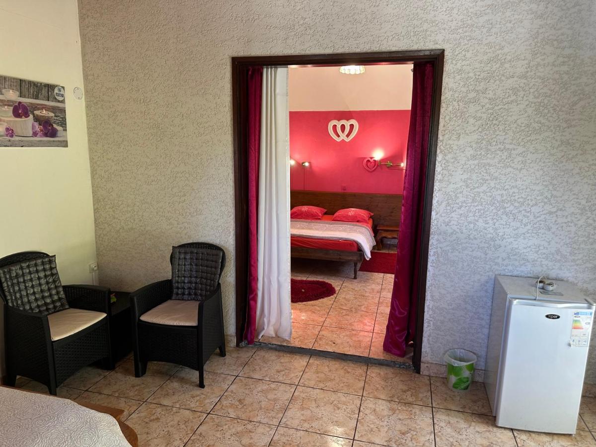 Zoiseaux Pays Bed & Breakfast Saint Pierre Exterior photo